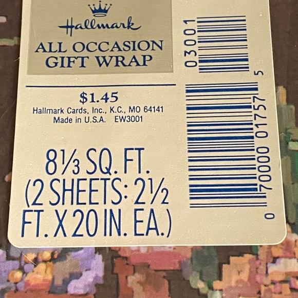 Vintage HALLMARK All-Occasion Floral Giftwrap - Picture 2 of 5